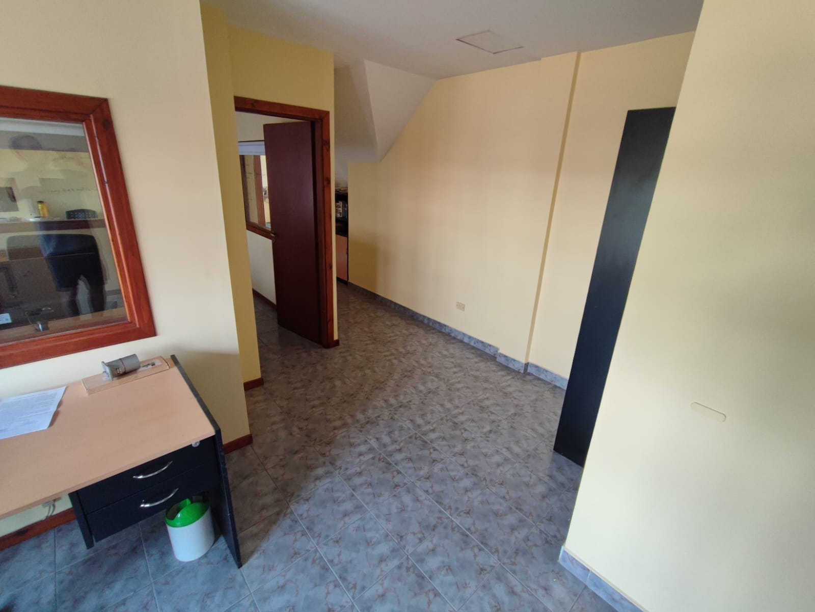 Oficinas en alquiler – Belgrano 722, Esquel – foto 5